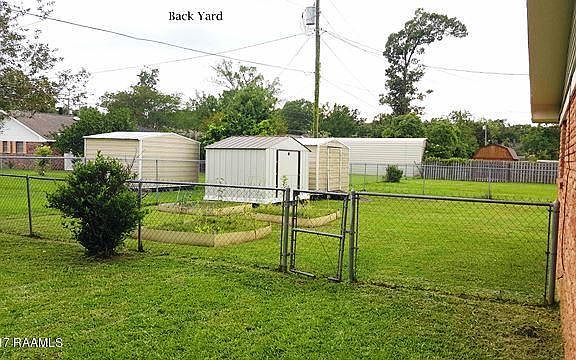 5th image of 944 Eddins Ave