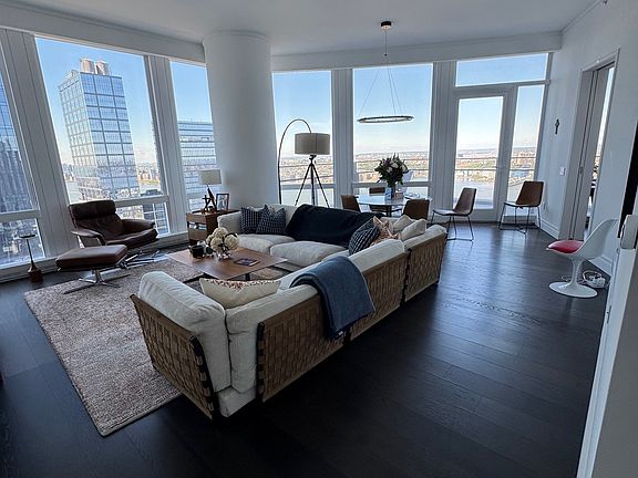 4th image of 35 Hudson Yards #5301