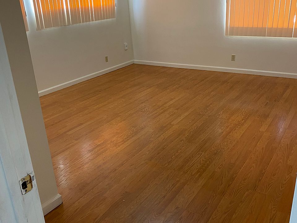 2nd image of 230 W 10th St #A