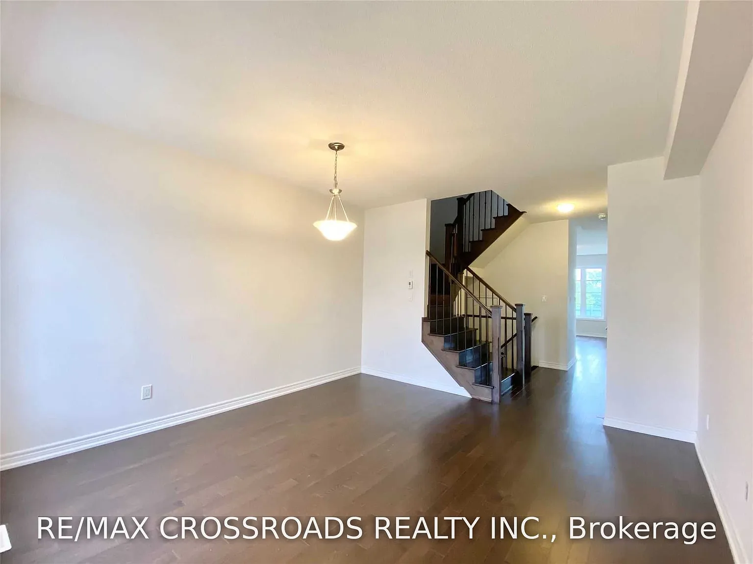3 bed, $3,200 — Photo 3
