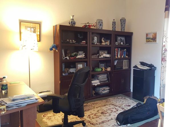 16121 Bristol Lake Cir