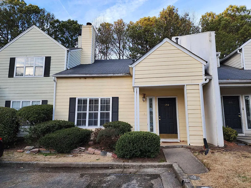 1955 Indian Trail Lilburn Rd #404