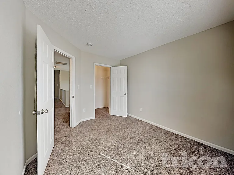 10818 Sterling Apple Dr — Photo 14