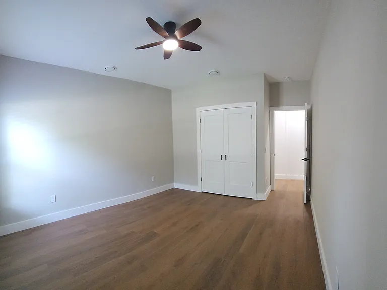 6376 W Flanders Ln — Photo 26