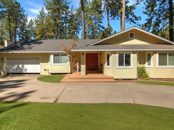 12044 Francis Dr, Grass Valley, CA 95949