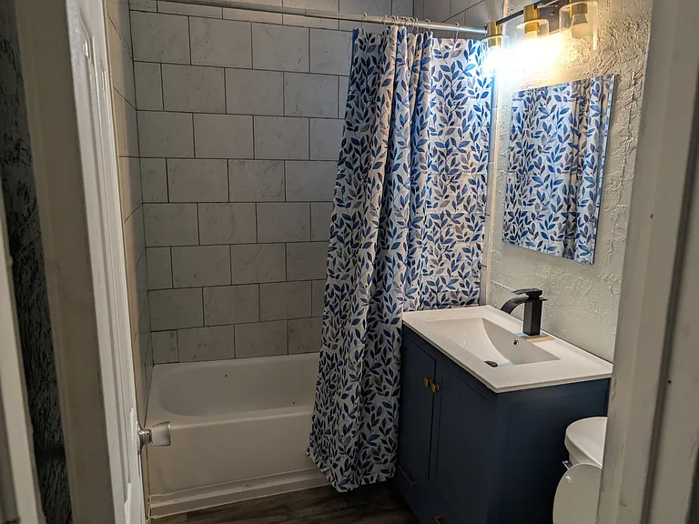913 SW 5th St — Photo 10