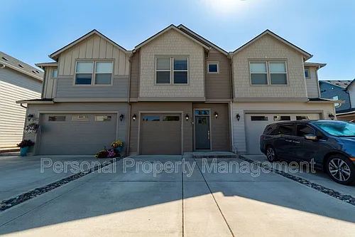 5705 NE 59th Way Photo 1