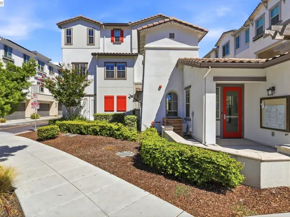 332 Harcot Ter, Sunnyvale, CA 94085