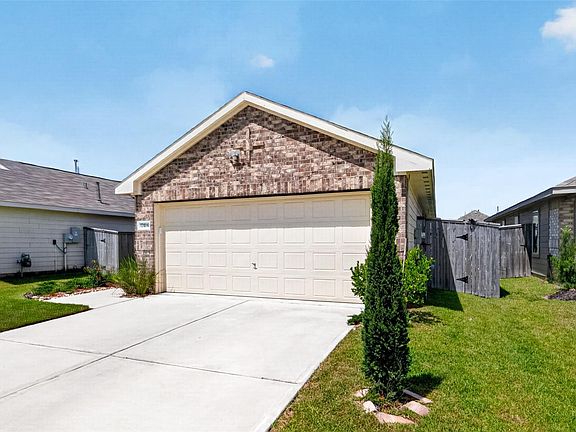 4th image of 17414 Cyprian Cedar Ln