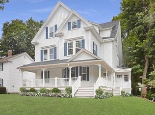 121 Washington St #A, Wellesley Hills, MA 02481
