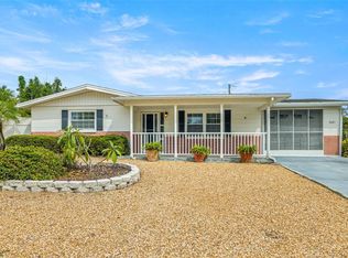 5021 Phoenix Ave, Holiday, FL 34690