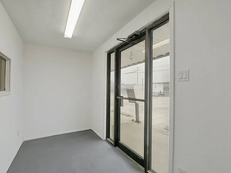 1419 Fleming Dr #5 — Photo 9