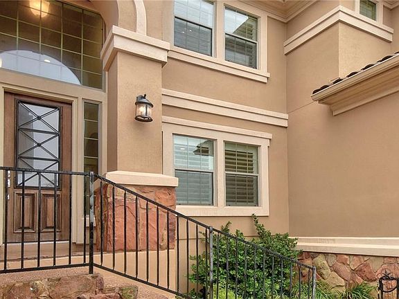 3rd image of 3929 Vail Dr