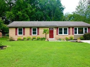 221 Cinnamon Ln, Lexington, SC 29073