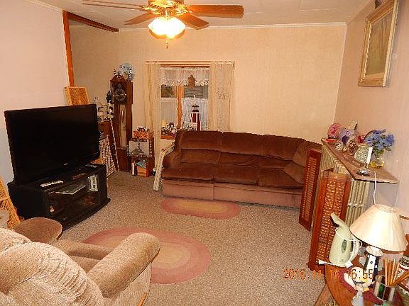 2nd image of 66 E Pine St