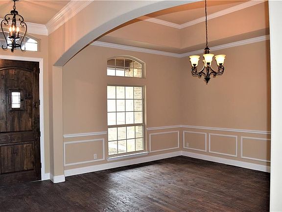 3rd image of 1730 Billingsley Dr