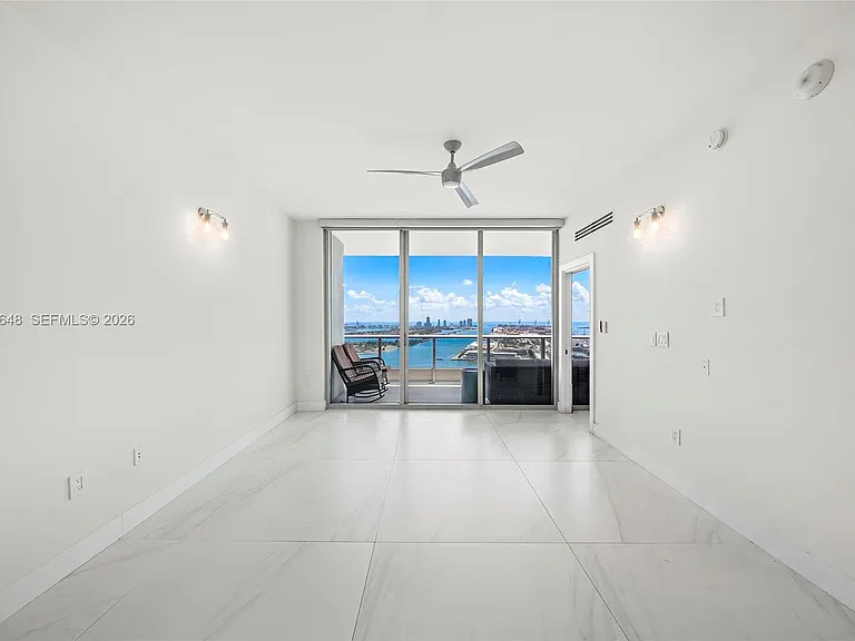 900 Biscayne Blvd #4202 — Photo 34