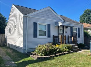 13613 Carrington Ave, Cleveland, OH