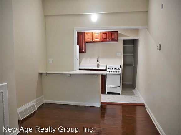 2nd image of 4527 Osage Ave APT 1F