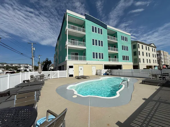 7504 Ocean Ave Unit 302, Wildwood, NJ 08260