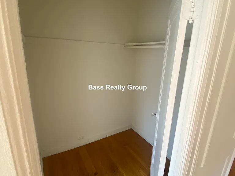 5114 S Blackstone Ave #B17 — Photo 7