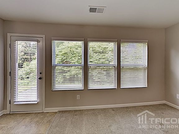 3rd image of 1167 Valley St