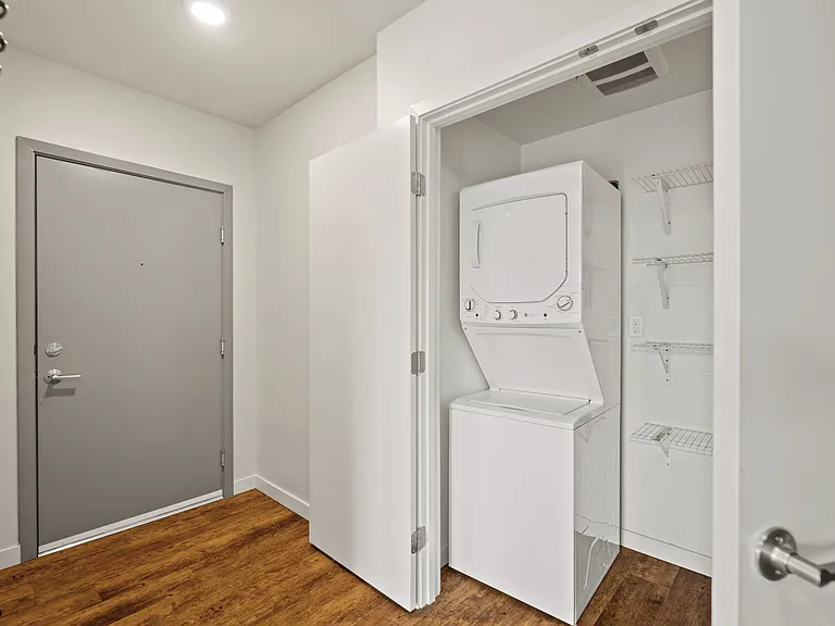 4111 Stone Way N — Photo 24