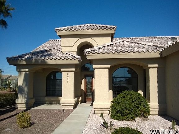 2nd image of 2015 E Lago Grande Cir