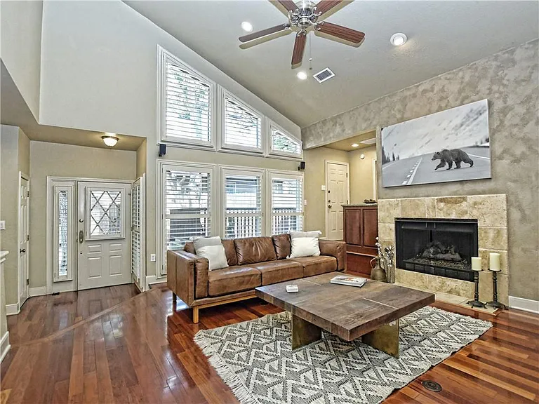 8123 Forest Mesa Dr — Photo 1