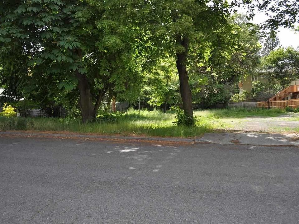 2nd image of 1908 S Sherman St