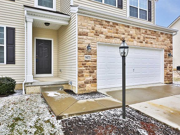 2nd image of 9475 Woodbine Way