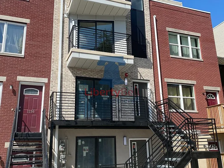 1254 S 45th St — Photo 13