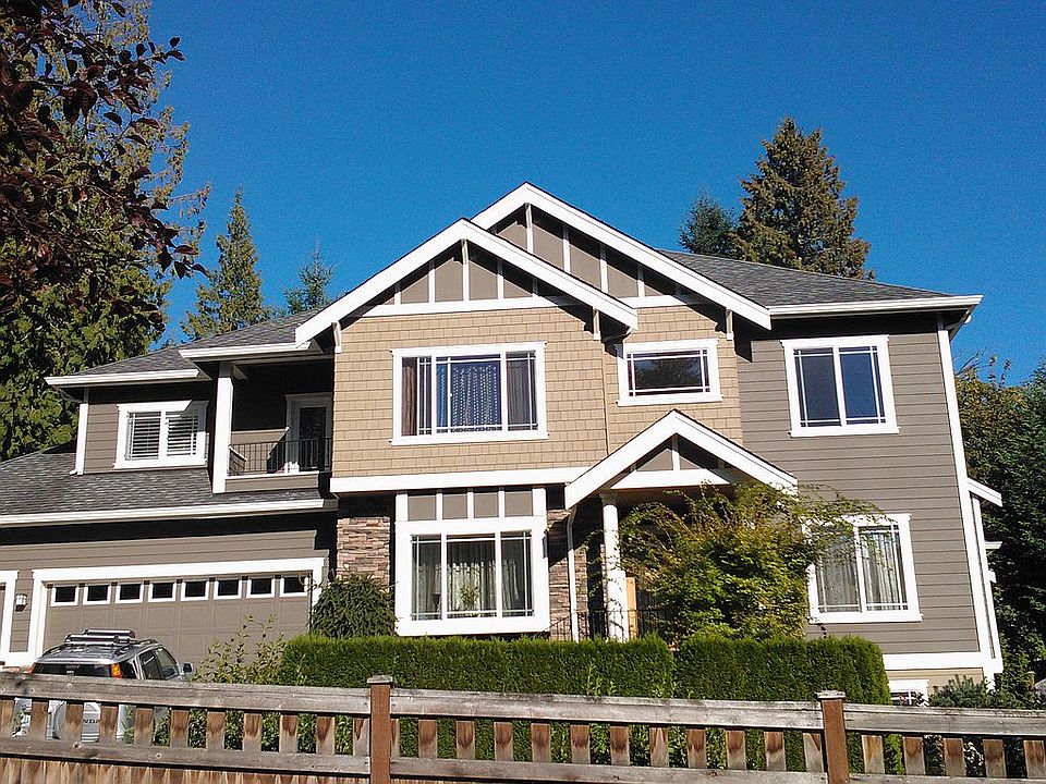 2nd image of 3326 E Lake Sammamish Pkwy NE