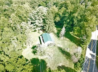 712 Canyon Rd, Morgantown, WV