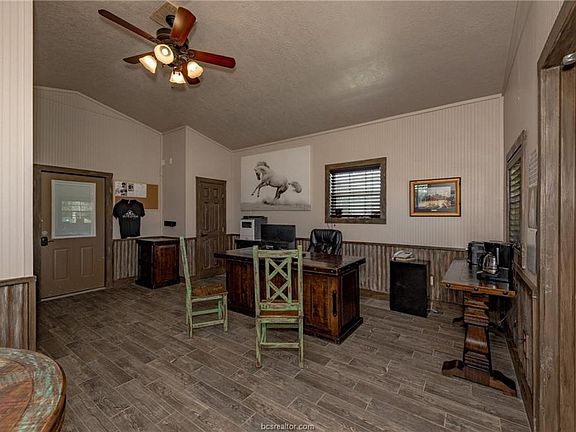 3rd image of 4045 Golden Eagle Dr