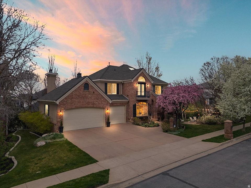 1st image of 1095 E Mariwood Cir