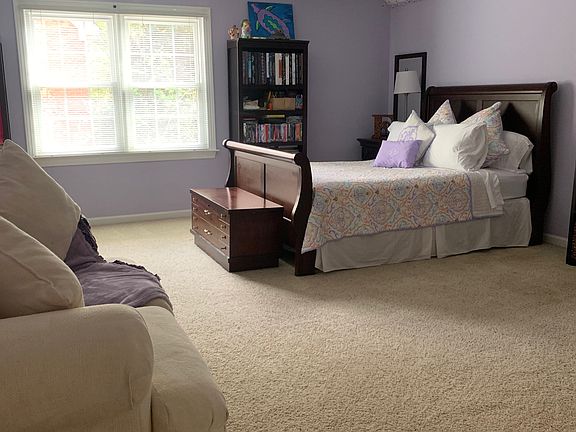 4th image of 514 McKinnes Park