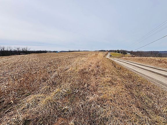 3rd image of 12205 & 12207 Clay Pike