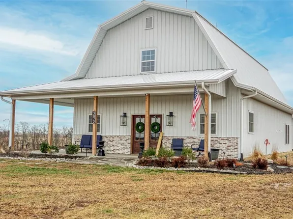 5875 NW Martin Rd, Kansas City, MO 64164