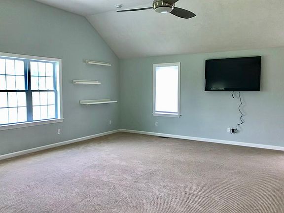 5th image of 166 Blair Dr