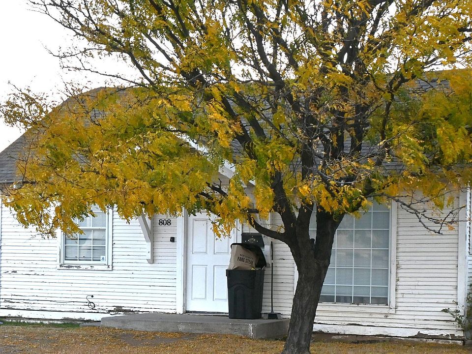2nd image of 808 S Hayden St