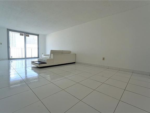4th image of 6801 Indian Creek Dr APT 502