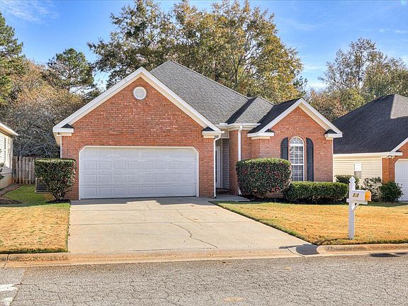 3rd image of 737 Bradford Lane