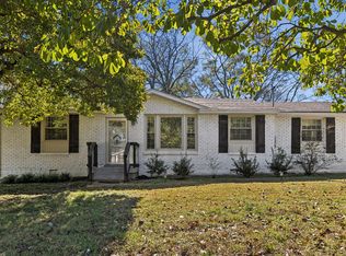 233 Bonnabrook Dr, Hermitage, TN 37076