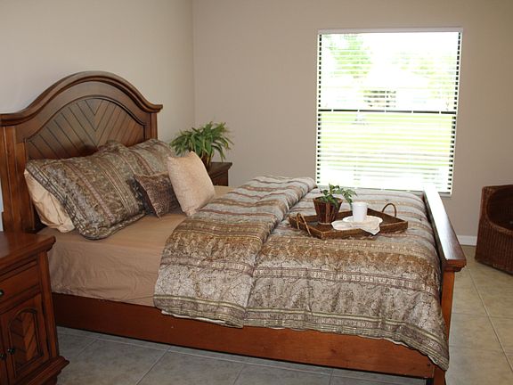 2nd image of 402 San Lorenzo Ct