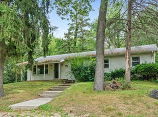 23036 W Long Grove Rd, Deer Park, IL 60010