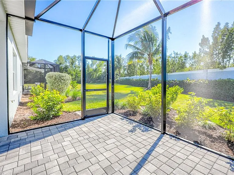 2373 Ariane Dr — Photo 21