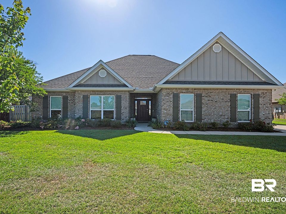 1st image of 24731 Chantilly Ln