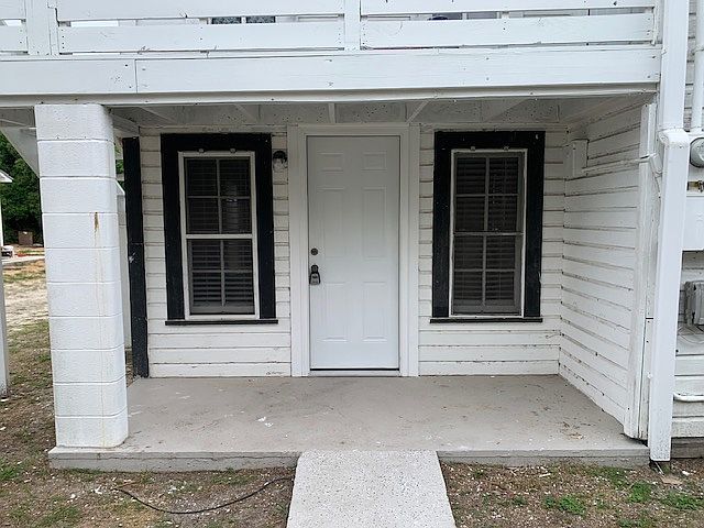 1st image of 332 N Center Ave #B