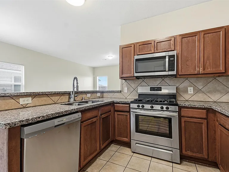 14511 Long Meadow Dr — Photo 8